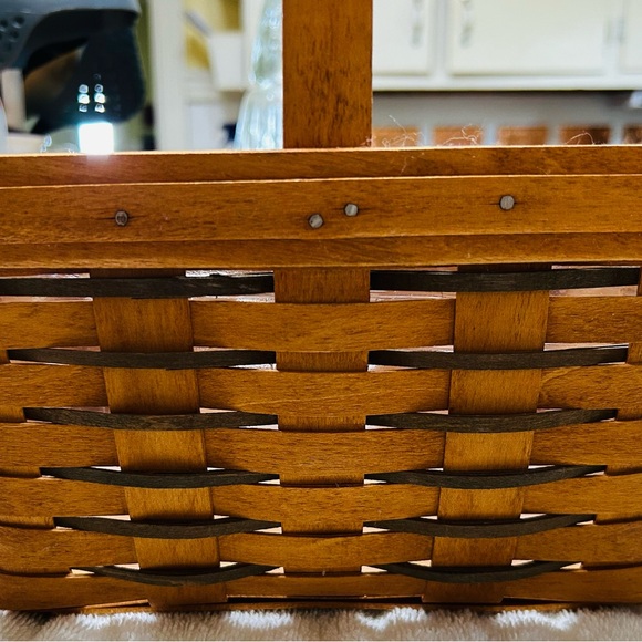 Longaberger Heartland collection basket with green weave. Mint condition. - Picture 1 of 8